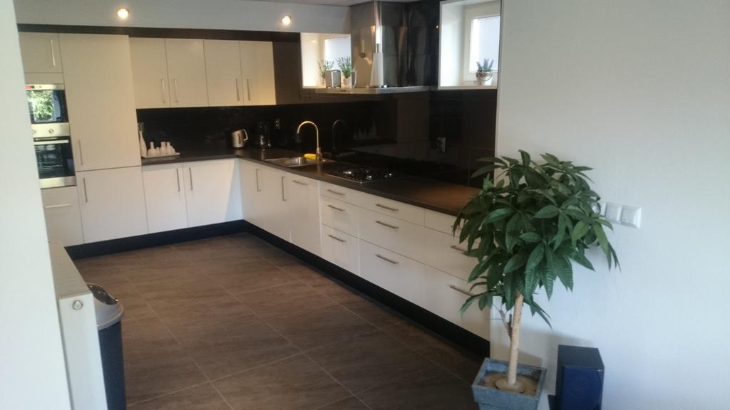 Bed & Kitchen דן אובר חדר תמונה