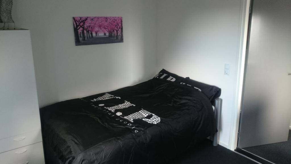 Bed & Kitchen דן אובר חדר תמונה